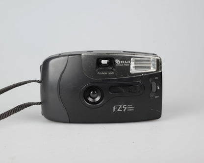 Appareil photo argentique Fuji FZ-5 35 mm (série 70716841)