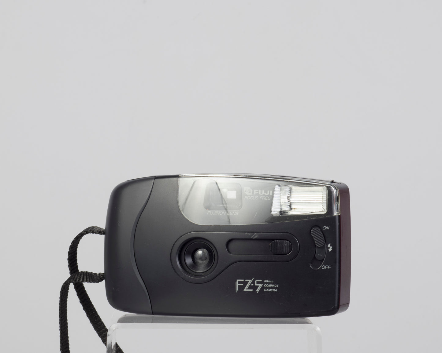 Appareil photo argentique Fuji FZ-5 35 mm (série 71208362)
