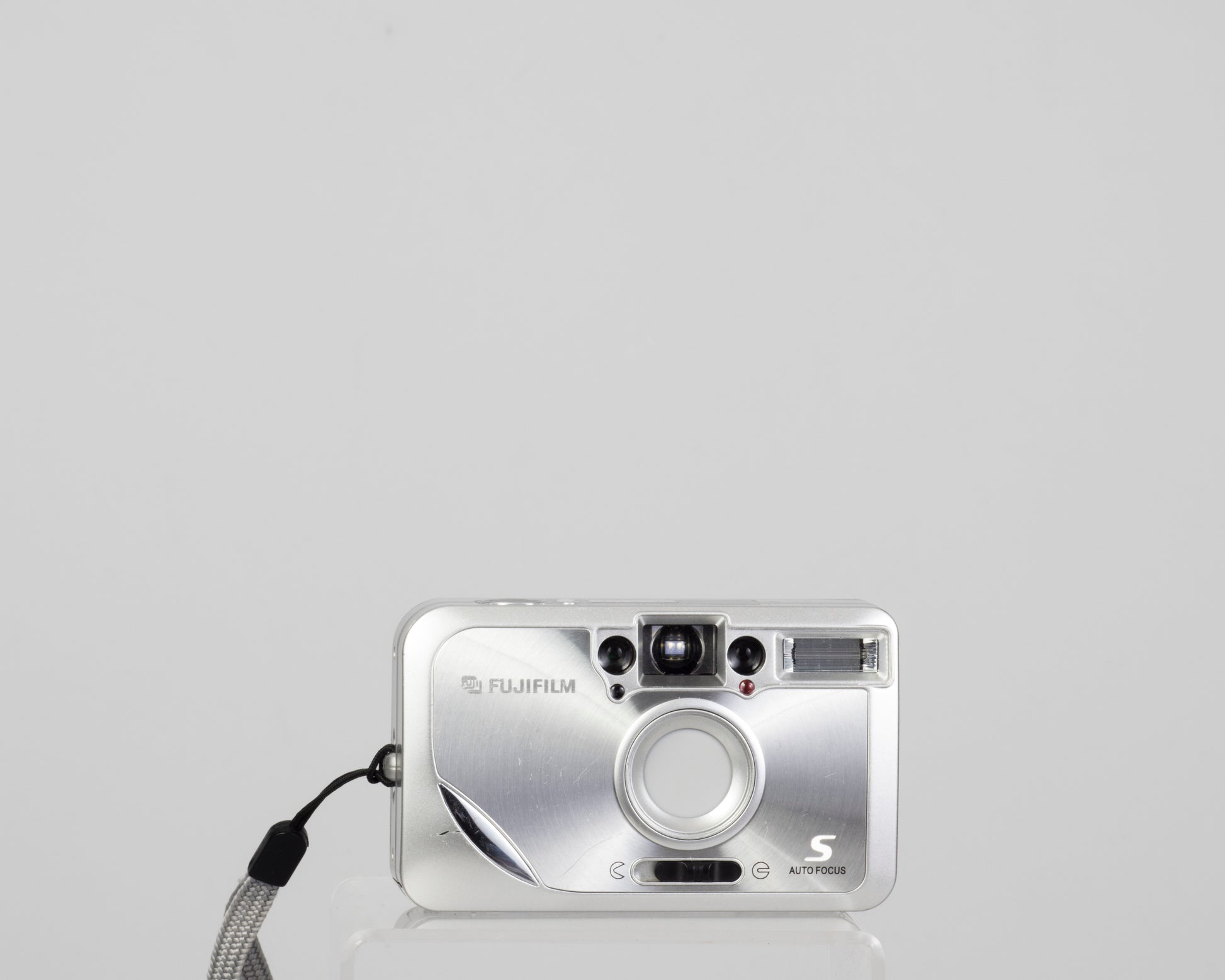 The Fujifilm Clear Shot S Autofocus ultracompact 35mm film camera
