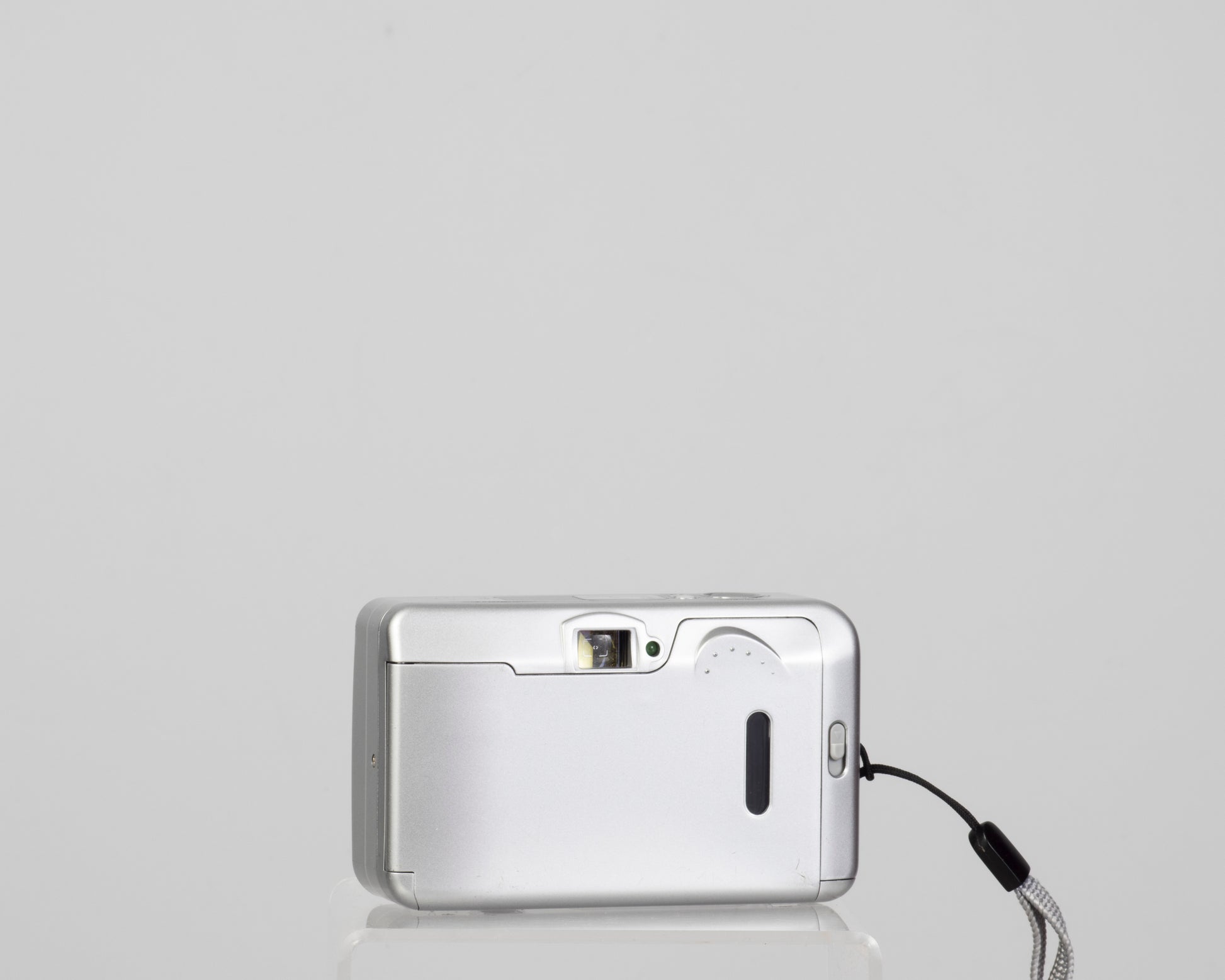 The Fujifilm Clear Shot S Autofocus ultracompact 35mm film camera