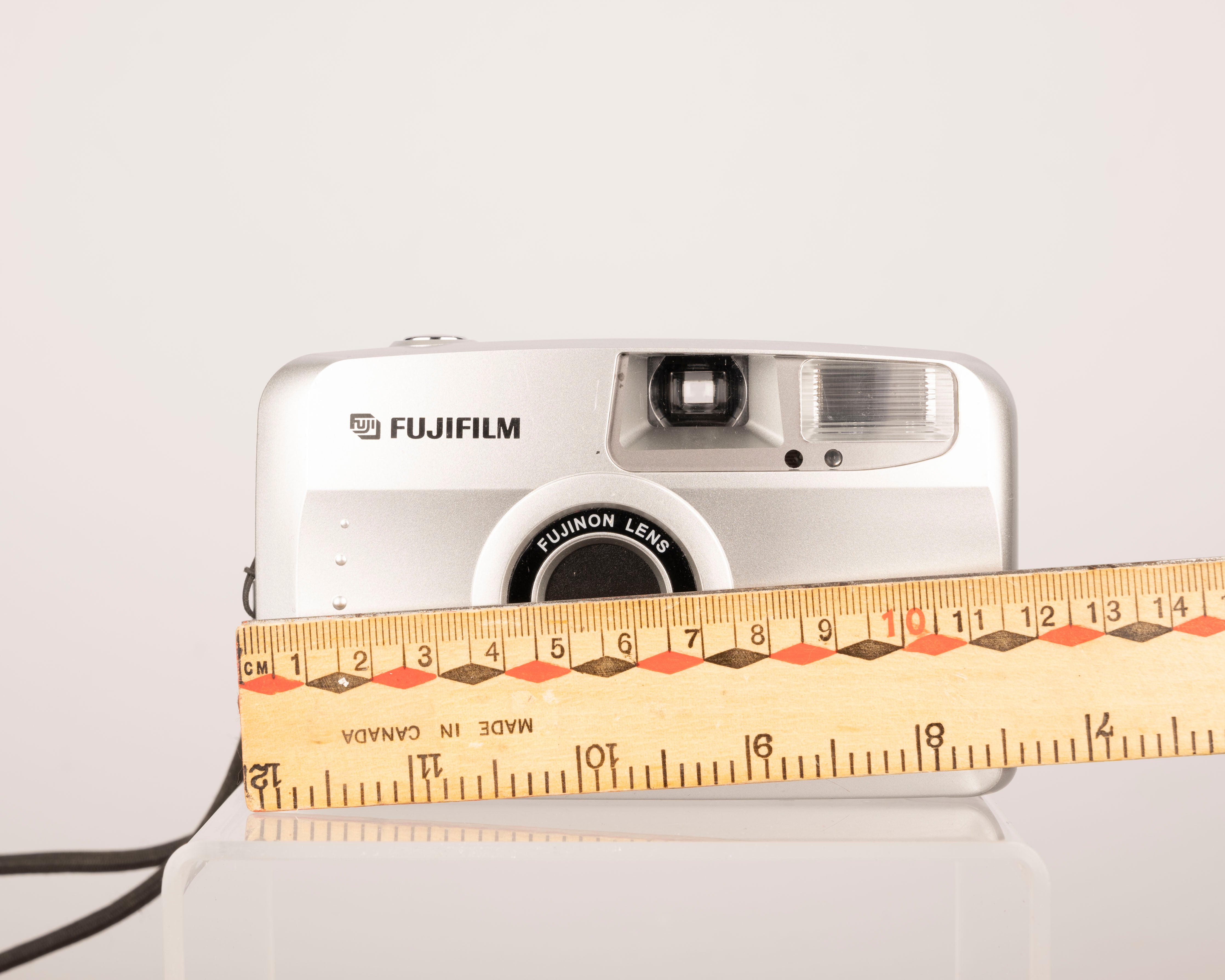 Fujifilm Clear Shot M 35mm camera w/ case (serial 4156358) – New