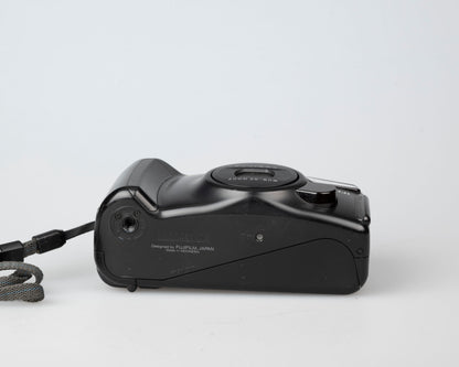 Fujifilm DL-1080 Zoom 35mm camera (serial 91002041)