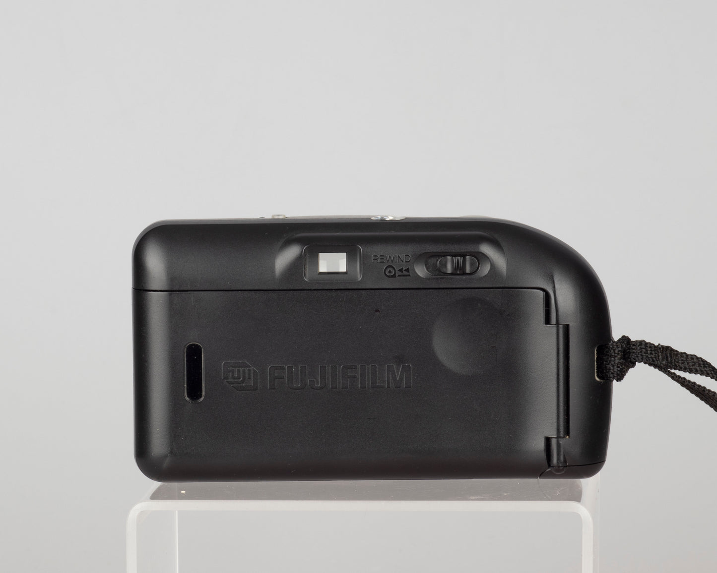 Appareil photo argentique Fujifilm Clear Shot Plus 35 mm (bracelet noir)