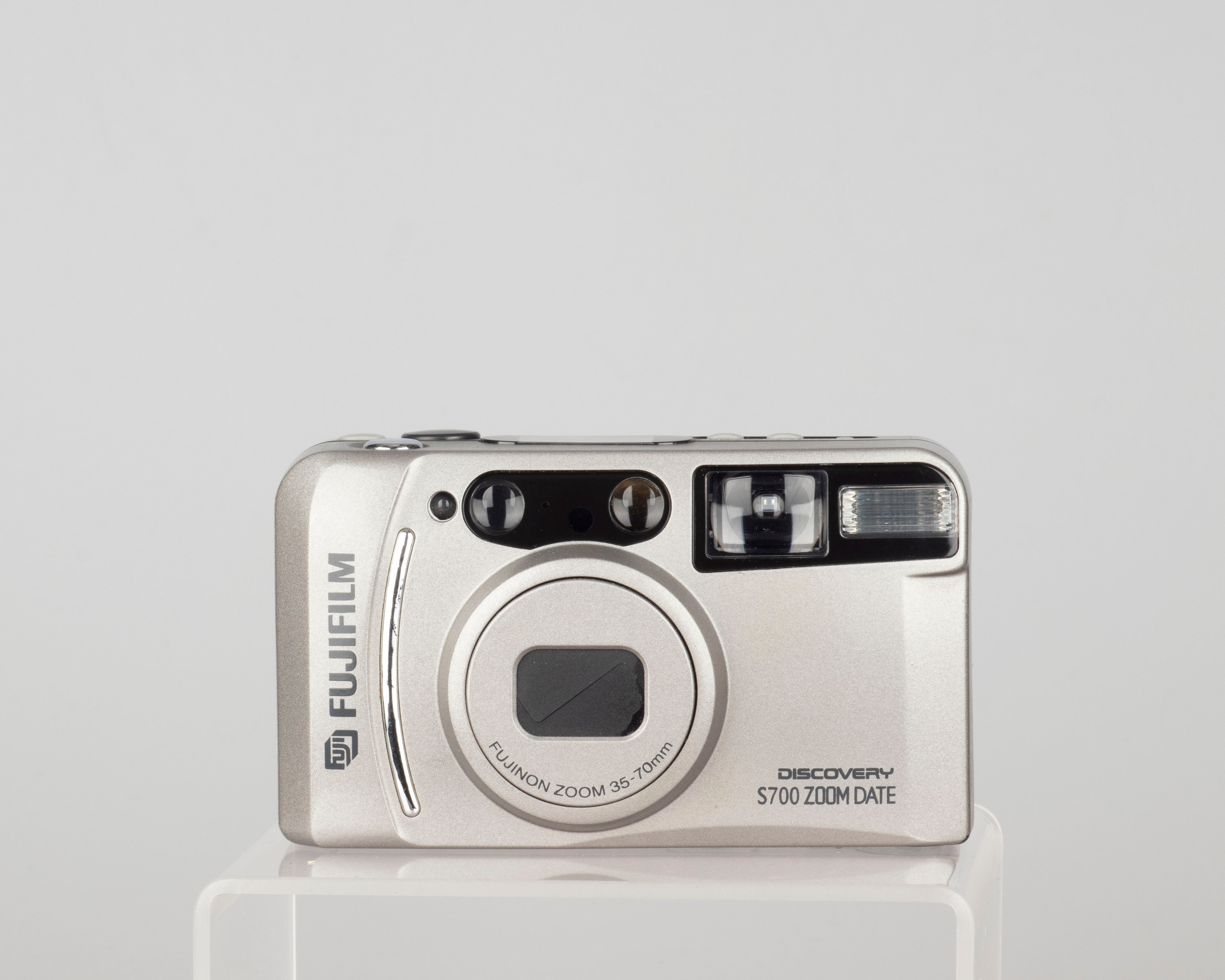 fujiifilm_discovery_s700_zoom_