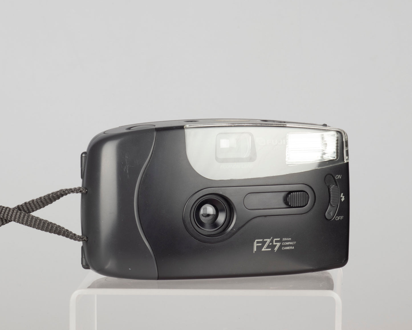 Appareil photo argentique Fuji FZ-5 35 mm (série 30325088)