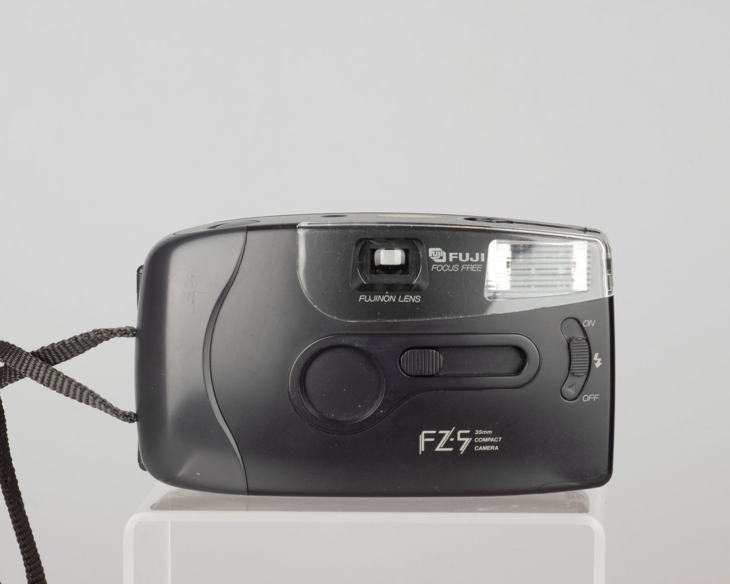 Appareil photo argentique Fuji FZ-5 35 mm (série 30325088)
