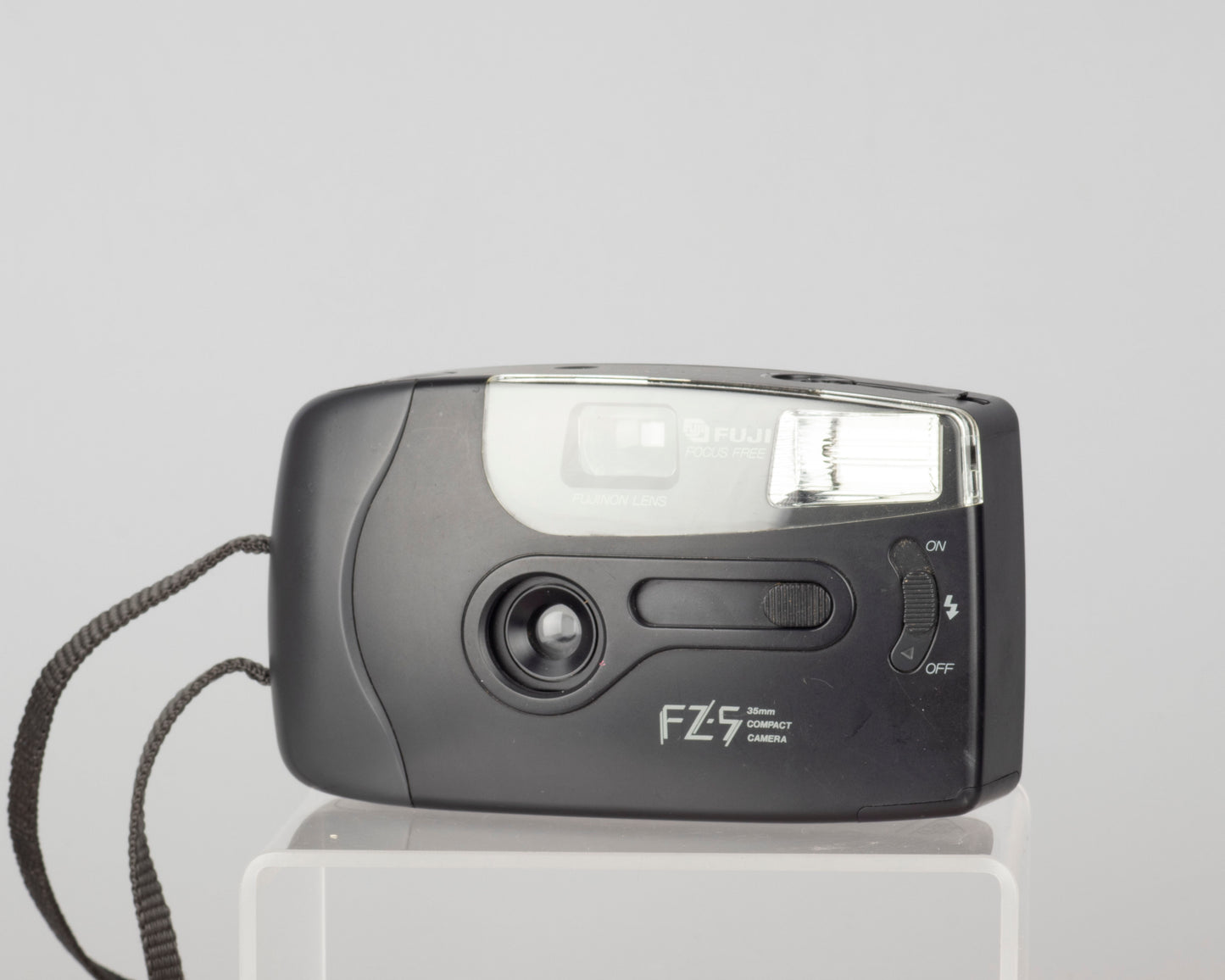 Appareil photo argentique Fuji FZ-5 35 mm (série 71209101)