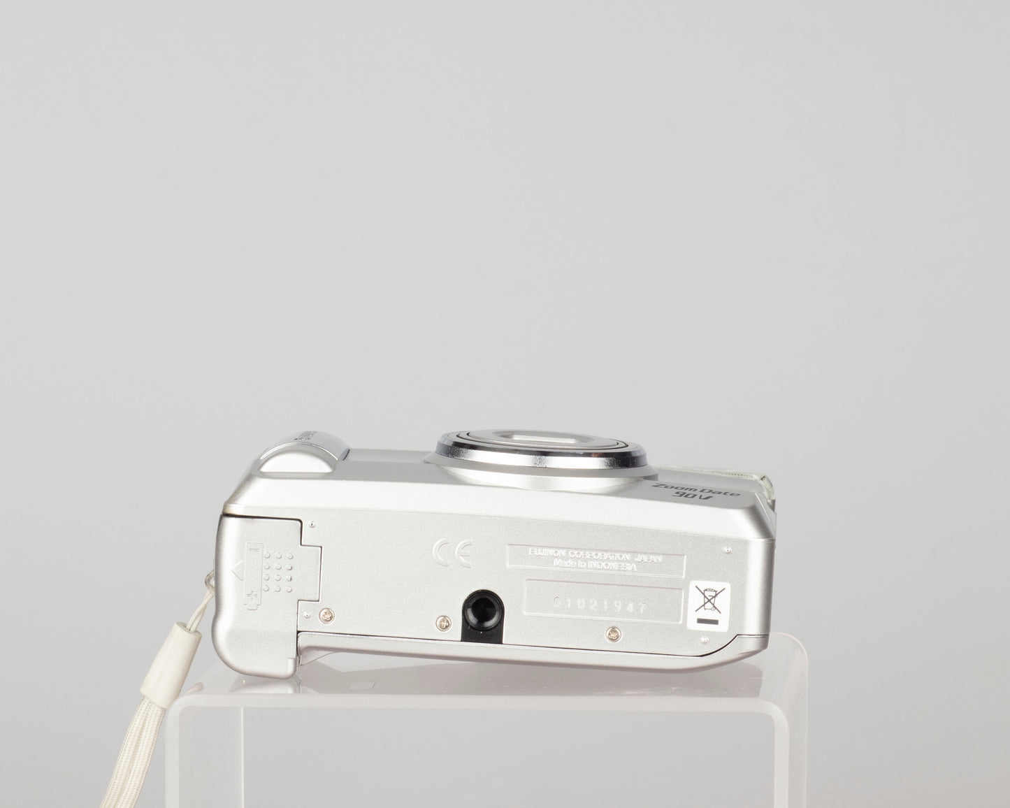 Appareil photo Fujifilm Zoom Date 90V 35 mm (série 01021947)
