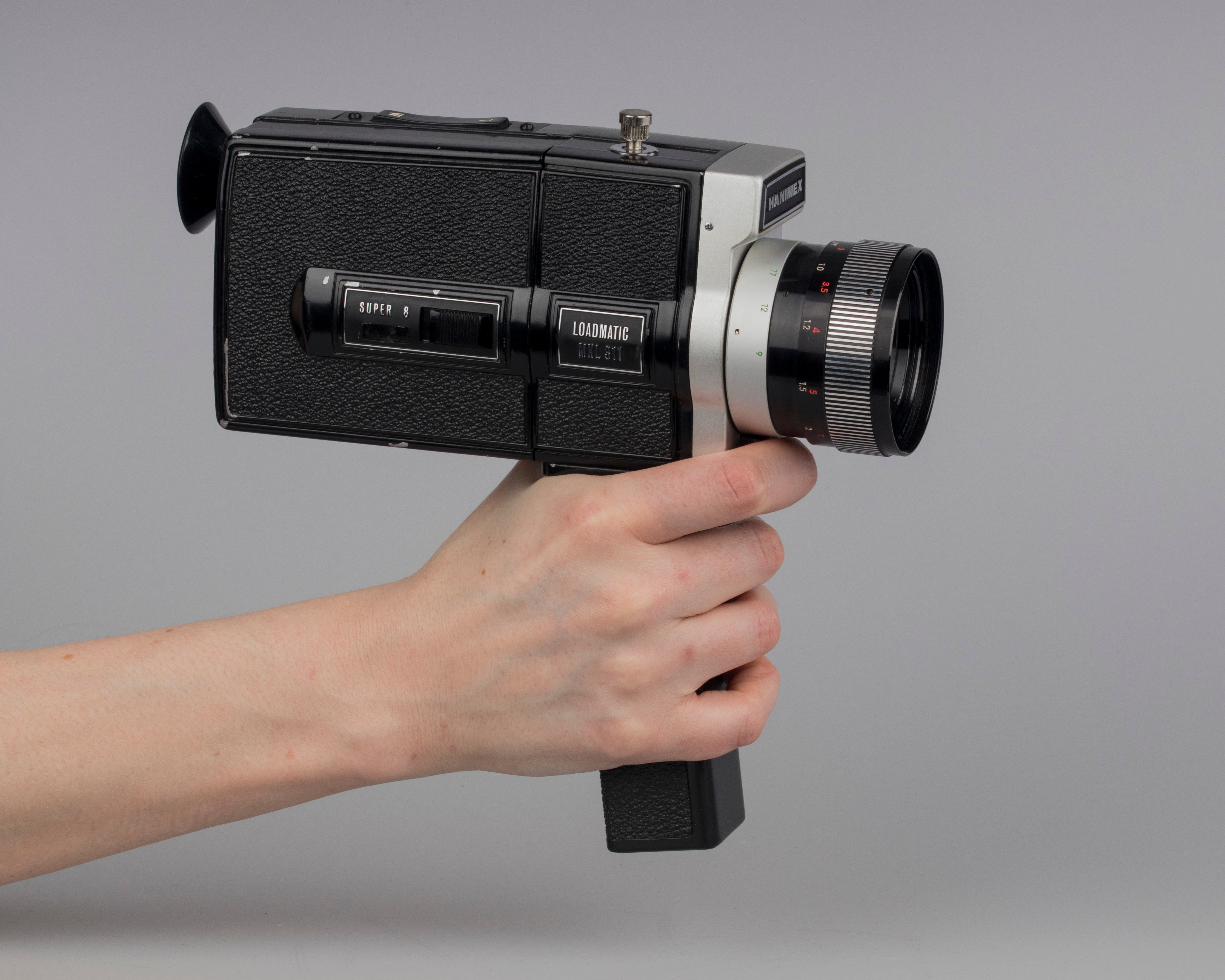 Hanimex MXL 311 Loadmatic super 8 camera – New Wave Pool