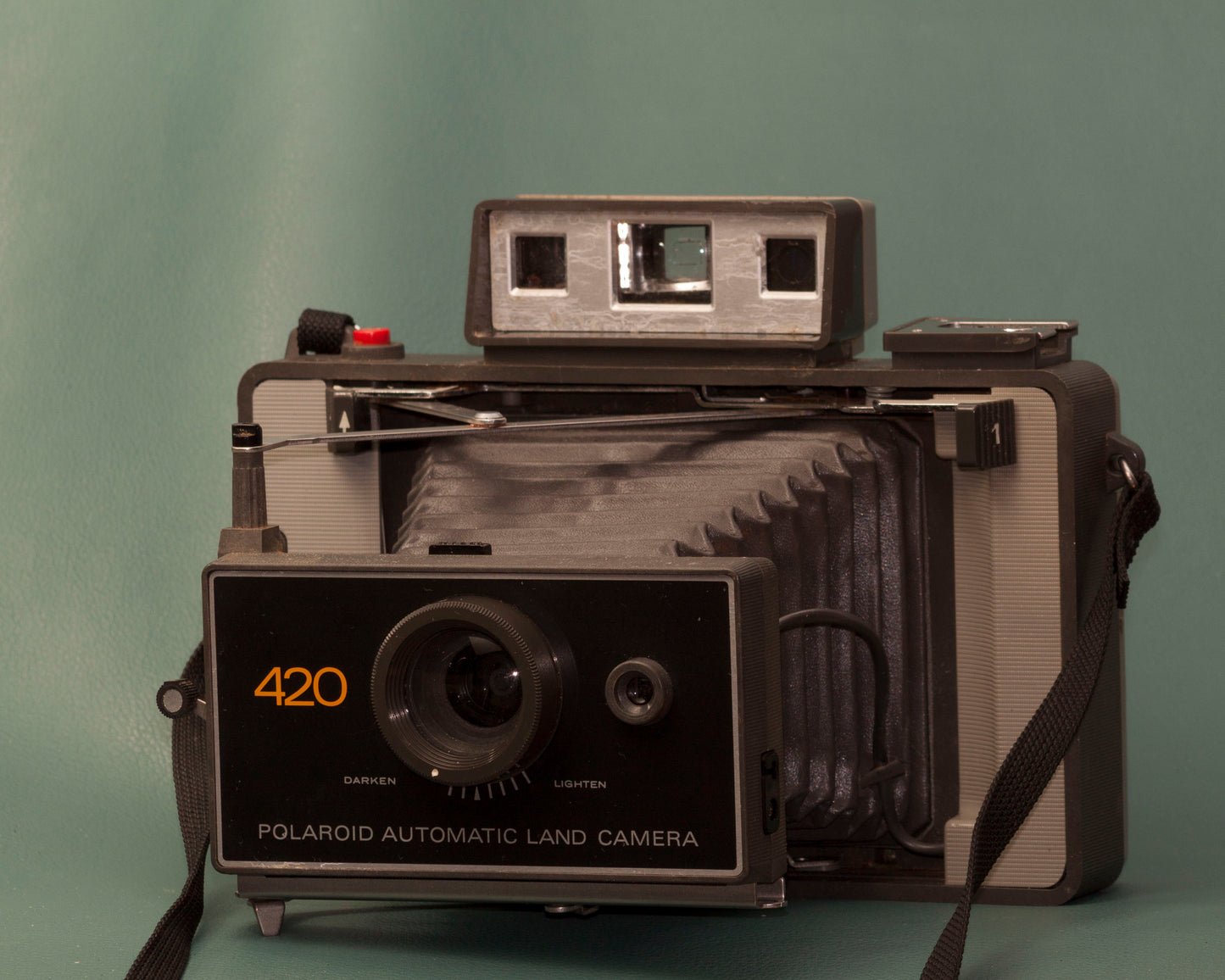 Polaroid 420 Land Camera