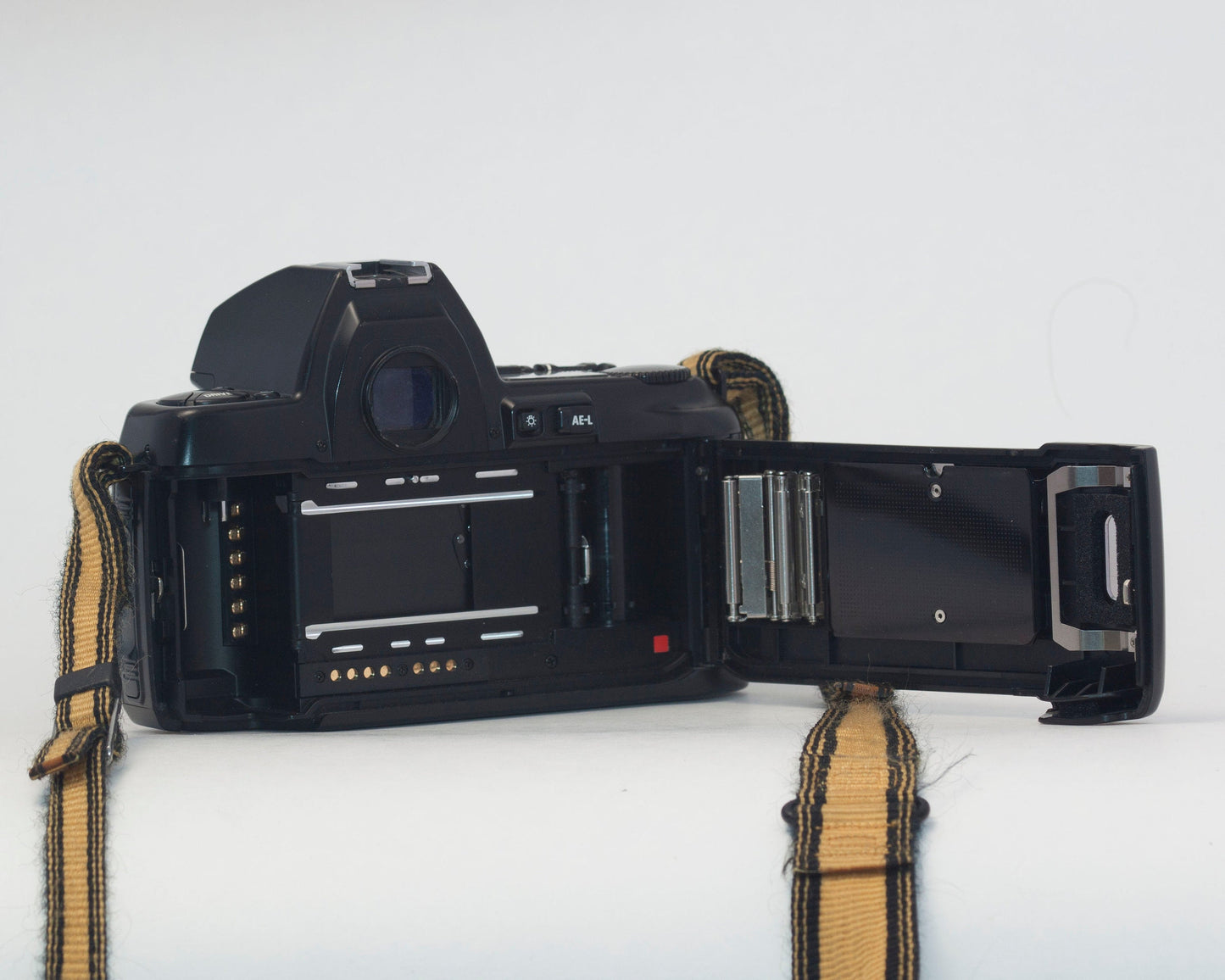 Nikon F-801s SLR w/50mm f1.8 AF Nikkor lens