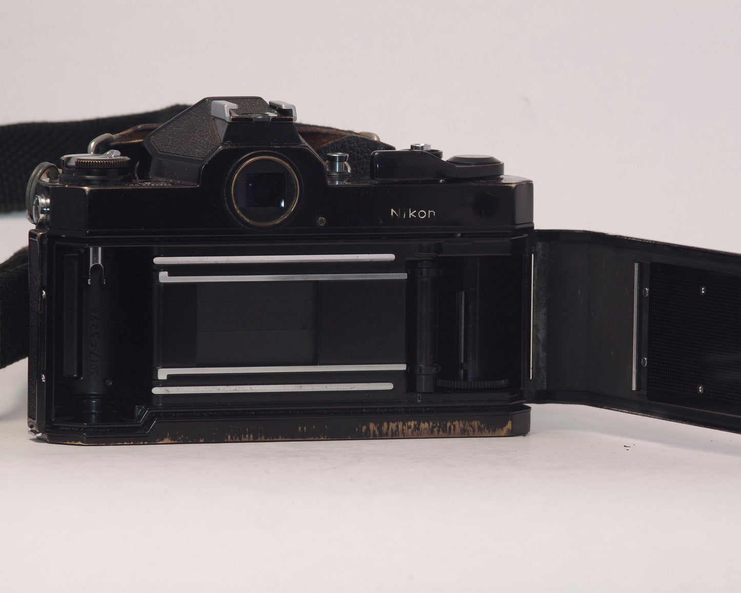 Reflex Nikkormat FT3 35 mm + objectif Nikon 50 mm f2