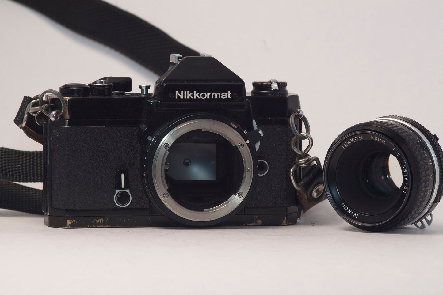 Reflex Nikkormat FT3 35 mm + objectif Nikon 50 mm f2