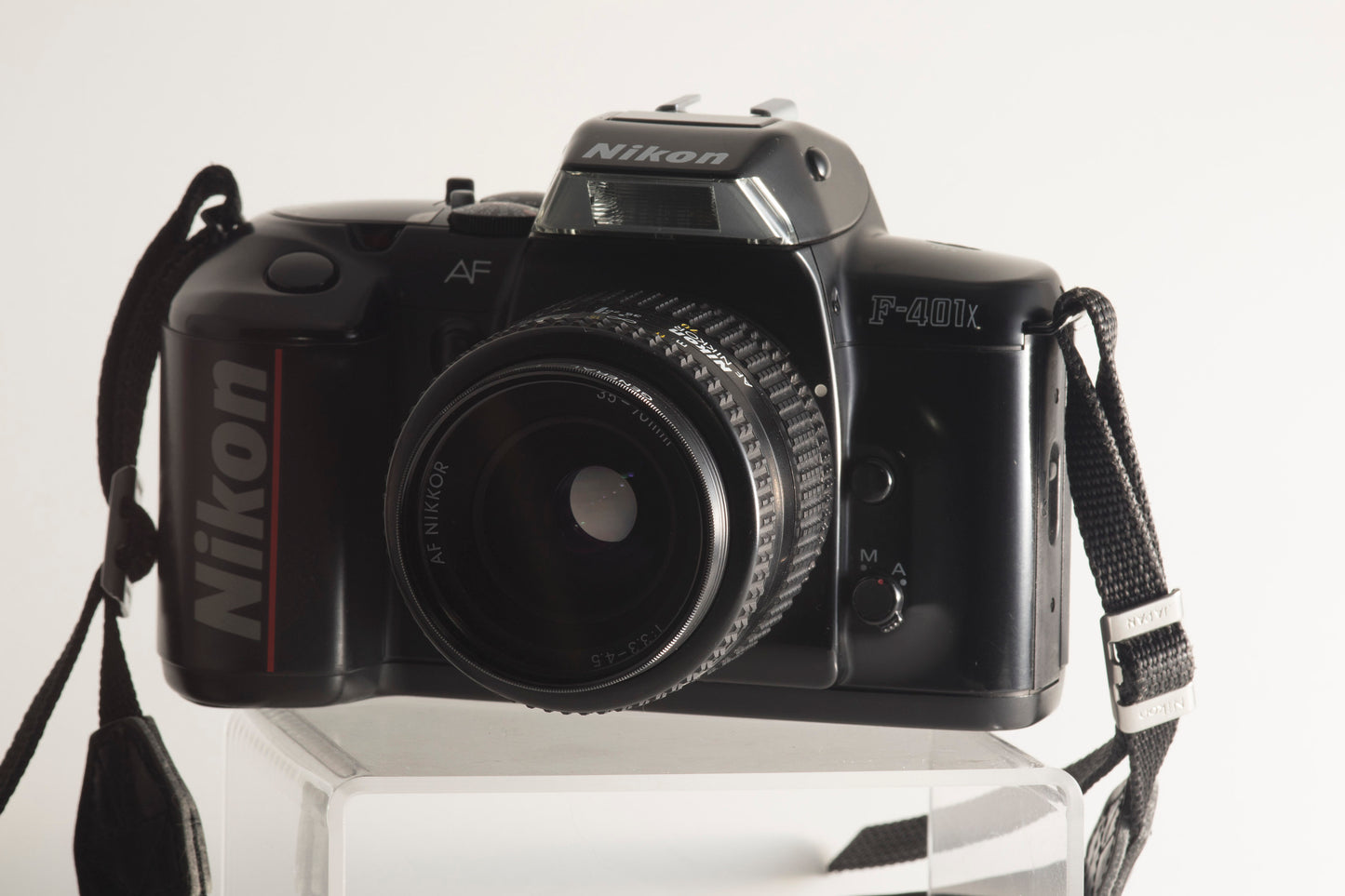 Nikon F401X 35mm film SLR