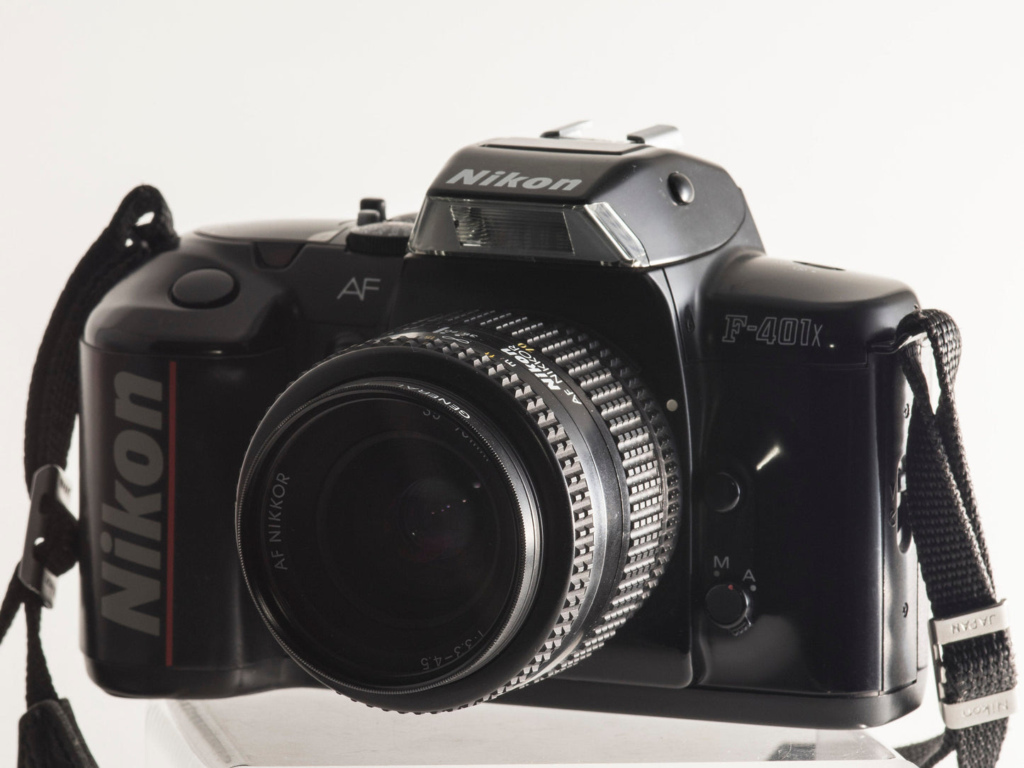 Nikon F401X 35mm film SLR