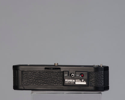Konica FC-1 35mm film SLR tenue