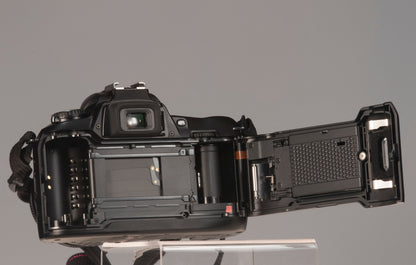 Nikon F75 (alias N75) Reflex 35 mm