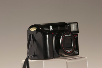 Minolta Freedom Tele dual lens 35mm camera
