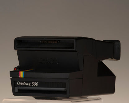 Appareil photo instantané Polaroid OneStep 600