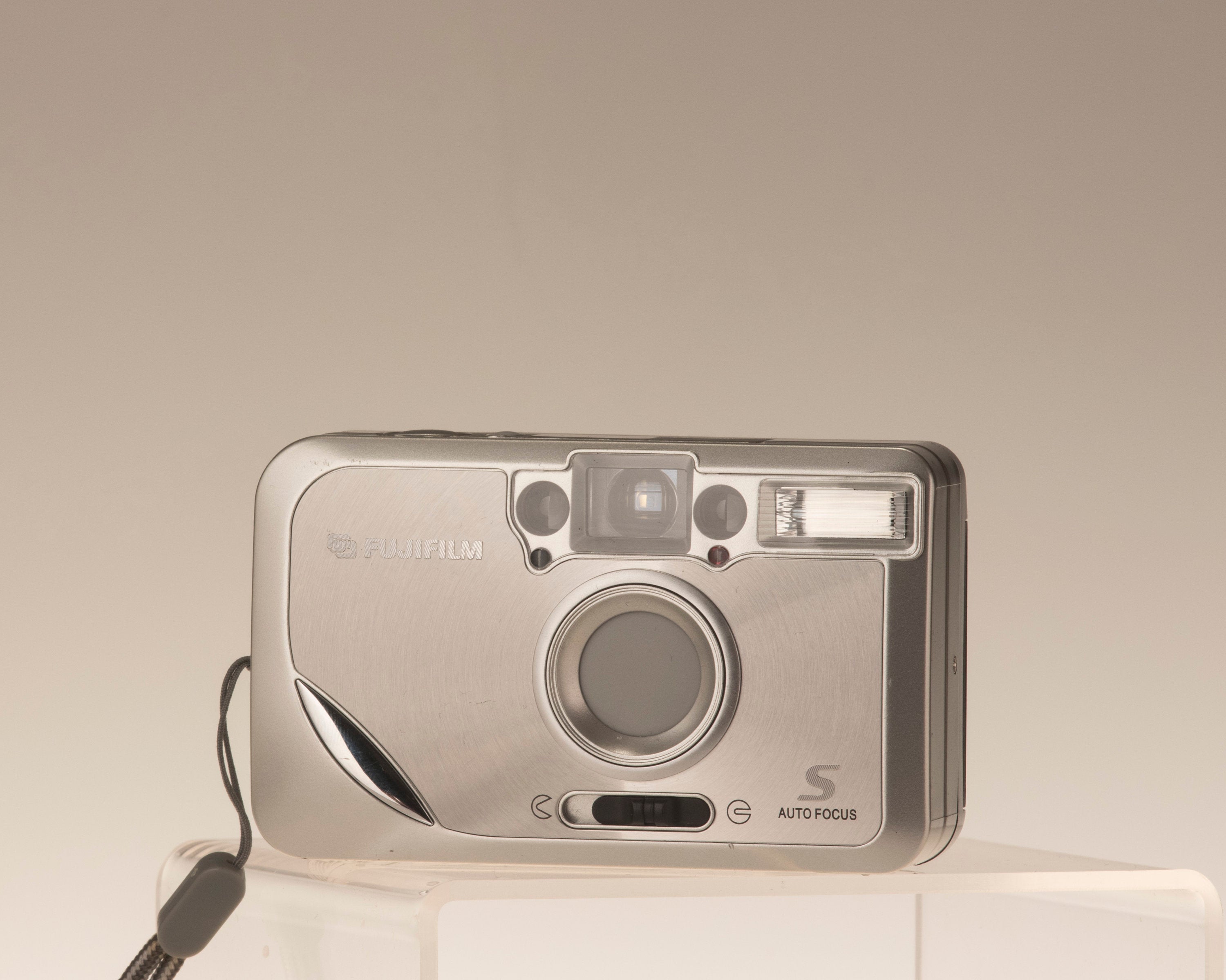 【未使用・箱付】FUJI FILM CLEAR SHOT S AF Fujifilm Clear Shot Autofocus S 35mm camera – New Wave Pool