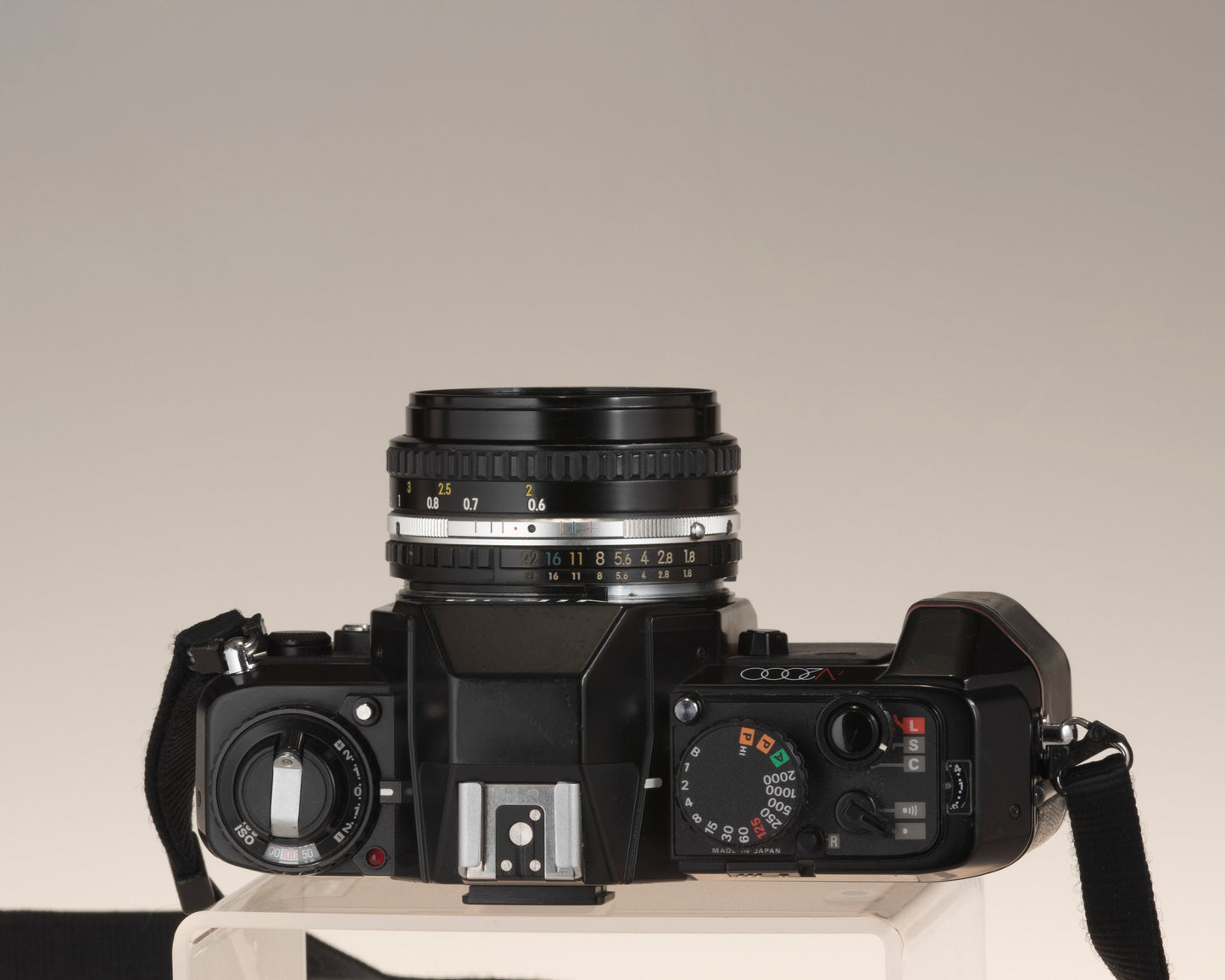 Nikon N2000 35mm film SLR + 50mm f1.8 lens