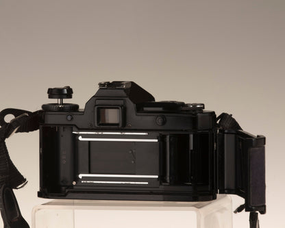 Yashica FX-D Reflex 35 mm + objectif 50 mm f1.9