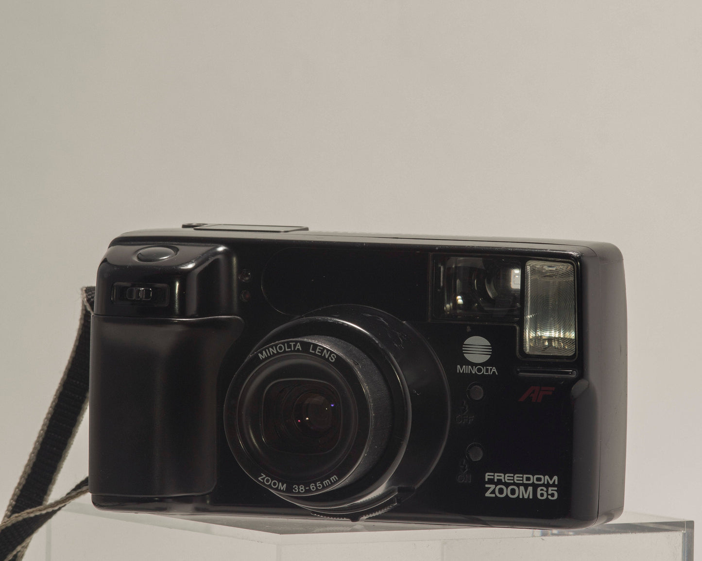 Appareil photo Minolta Freedom Zoom 65 35 mm