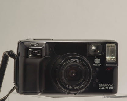 Appareil photo Minolta Freedom Zoom 65 35 mm