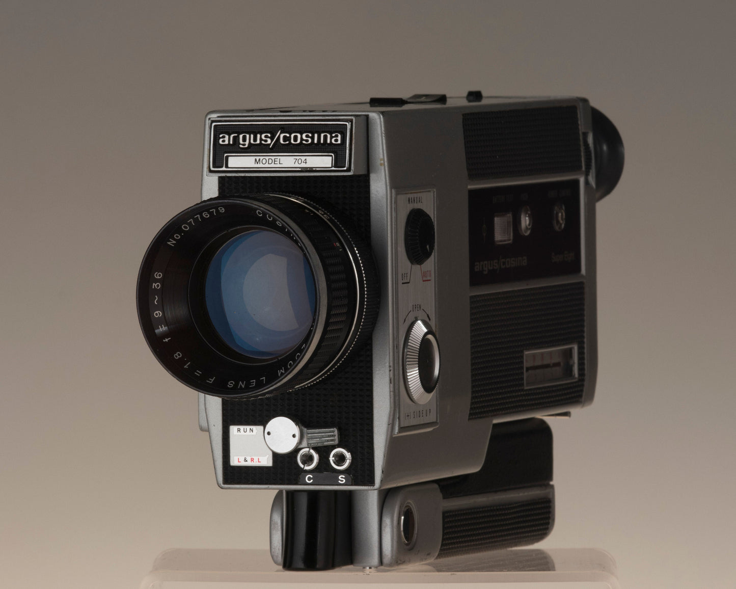 Caméra Argus Cosina modèle 704 Super 8