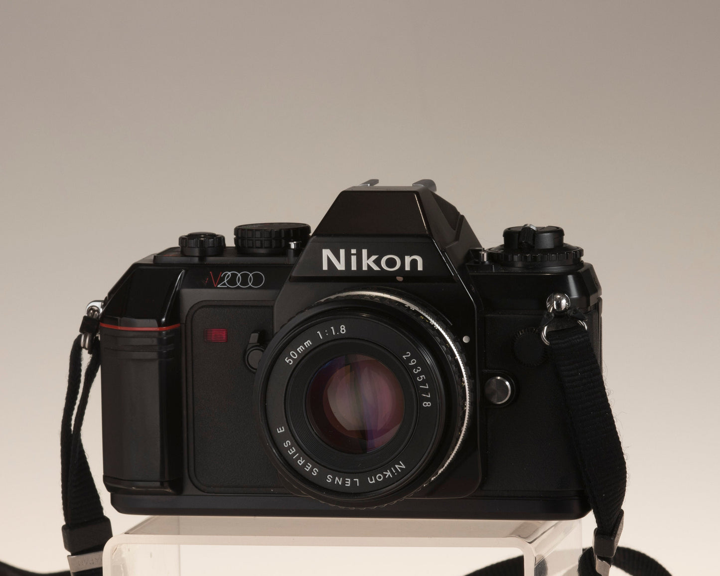 Nikon N2000 35mm film SLR + 50mm f1.8 lens