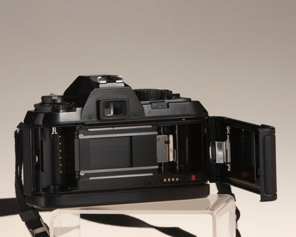Nikon N2000 35mm film SLR + 50mm f1.8 lens
