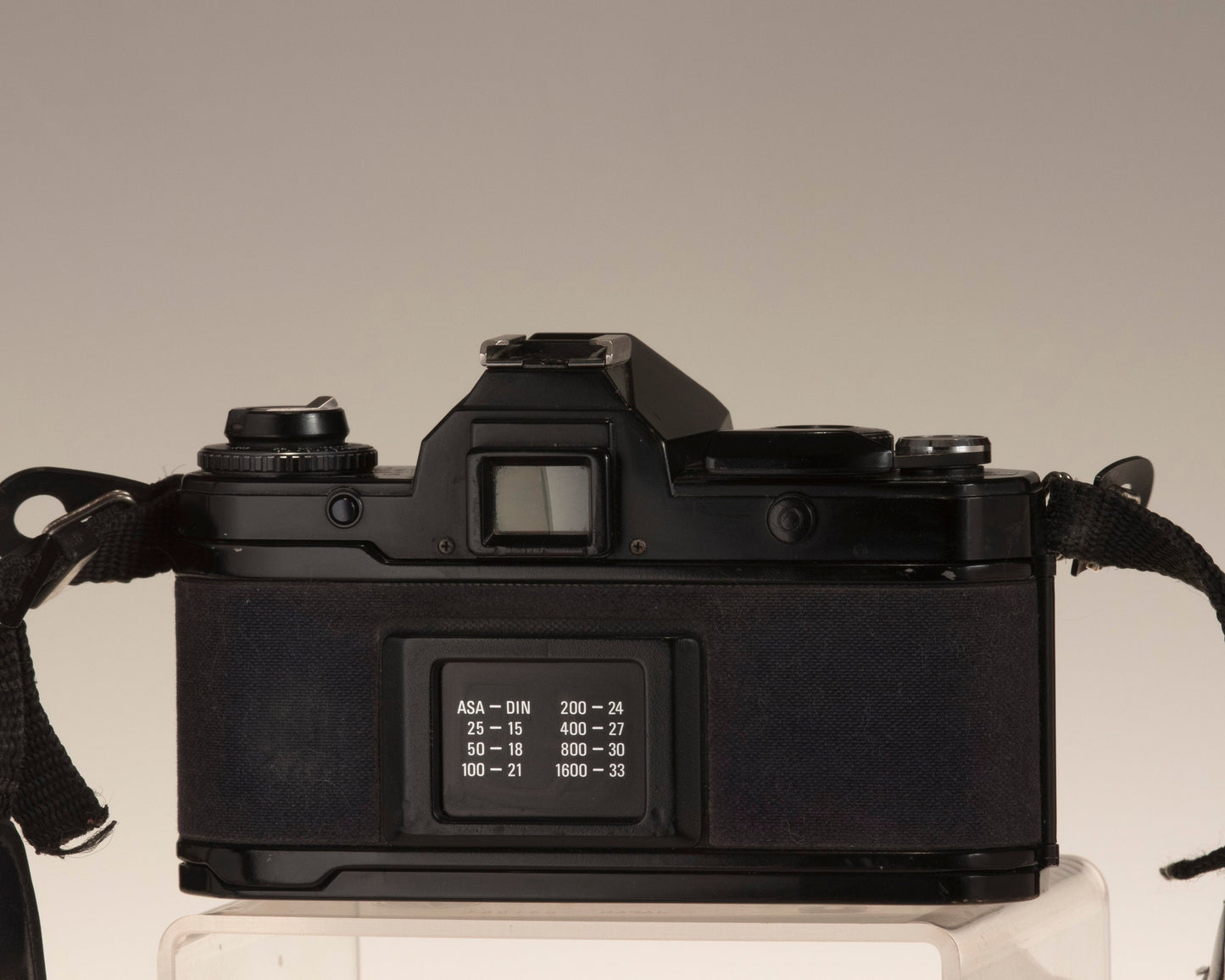 Yashica FX-D Reflex 35 mm + objectif 50 mm f1.9