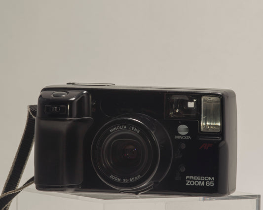 Appareil photo Minolta Freedom Zoom 65 35 mm