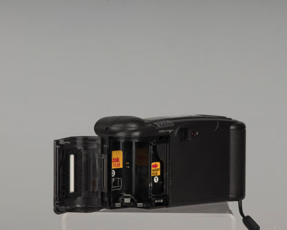 Kodak KE40 Easyload 35mm camera with case
