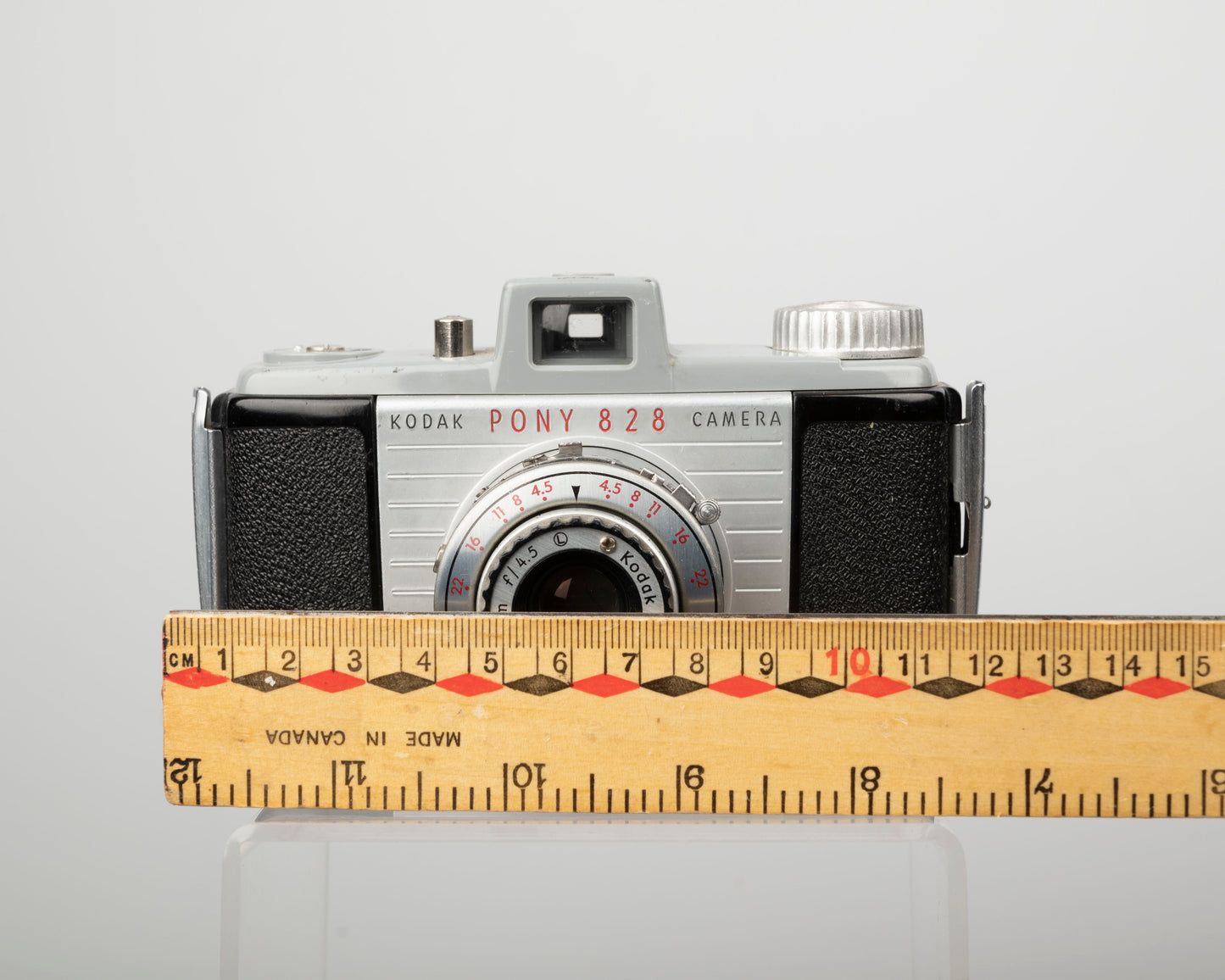 Kodak Pony 828 (uses 828 film)