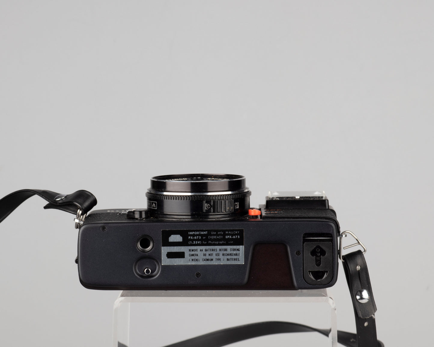 Konica C35 EF 35mm film camera w/original ever-ready case (serial 232840)