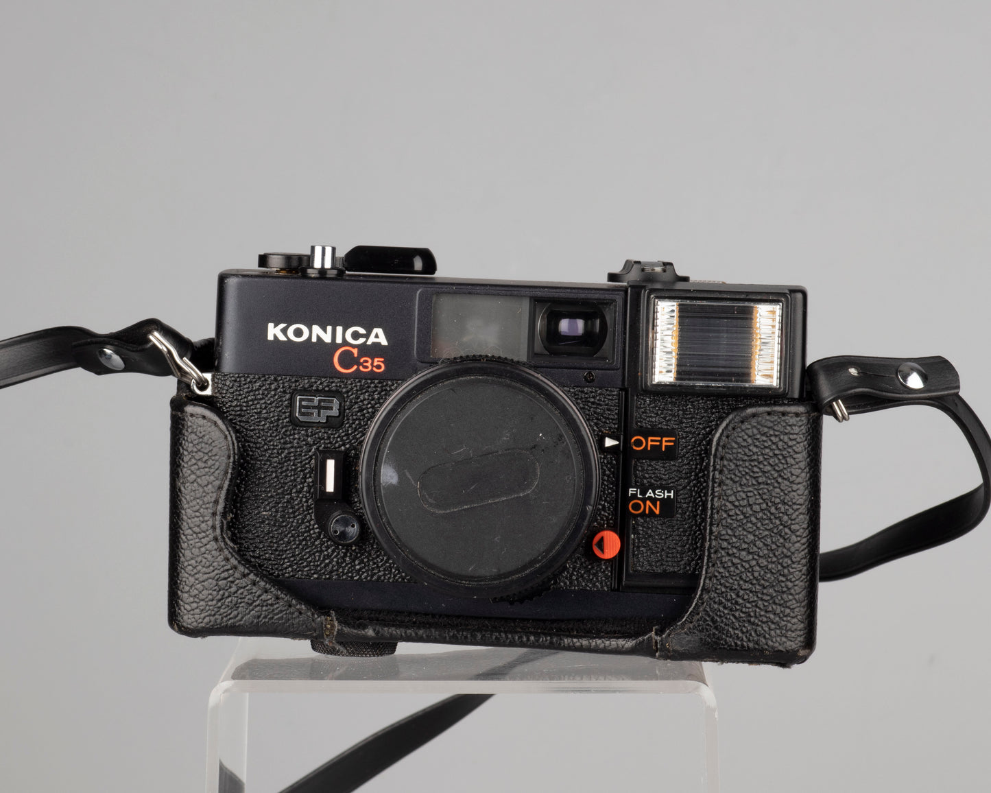 Konica C35 EF 35mm film camera w/original ever-ready case (serial 232840)