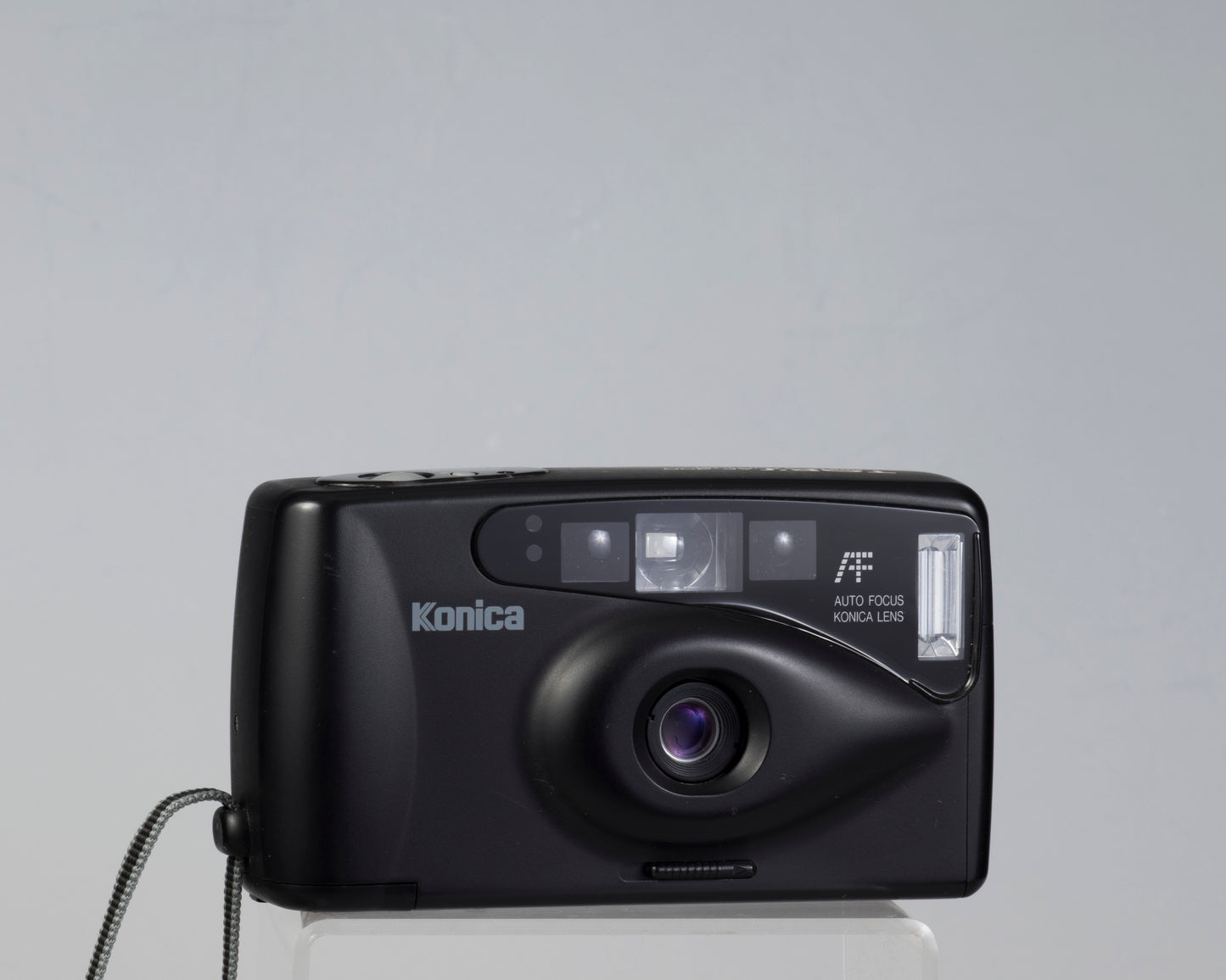 Appareil photo AF-300 35 mm de Konica TOP avec boîte, étui et manuel d'origine (série 2732081)