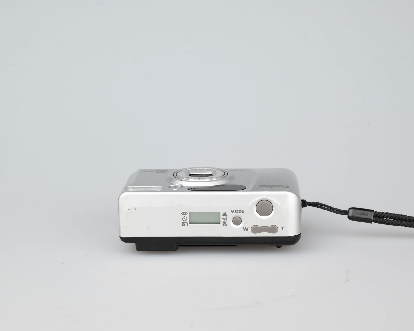 Konica Z-Up 60e 35 mm ultra-compact avec étui d'origine et manuel (série 6699436)