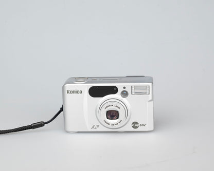 Konica Z-Up 60e 35 mm ultra-compact avec étui d'origine et manuel (série 6699436)
