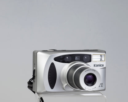 The Konica Zoom 1135 N is a compact 35mm camera that is nearly identical to the better-known Z-up 100VP