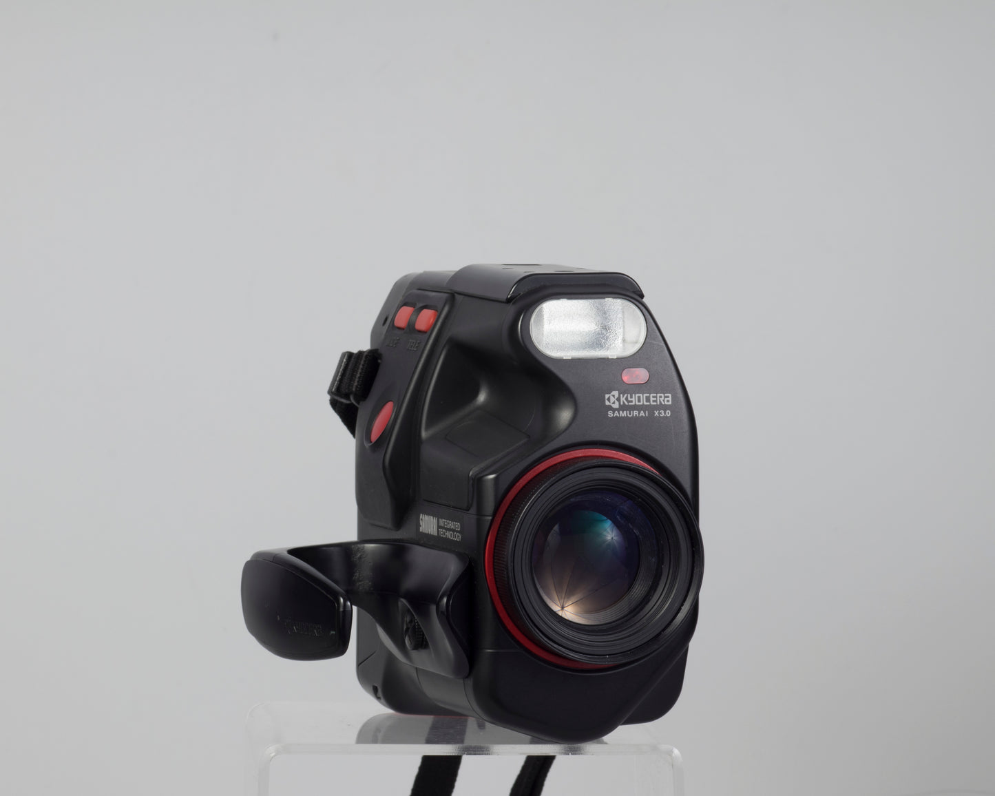 Kyocera/Yashica Samurai X3.0 demi-châssis 35 mm SLR avec boîtier