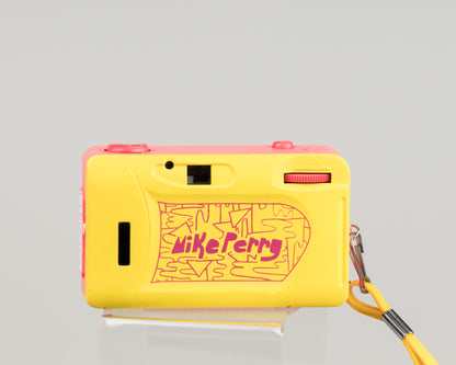 Appareil photo argentique Lomography Fisheye One 35 mm édition Mike Perry