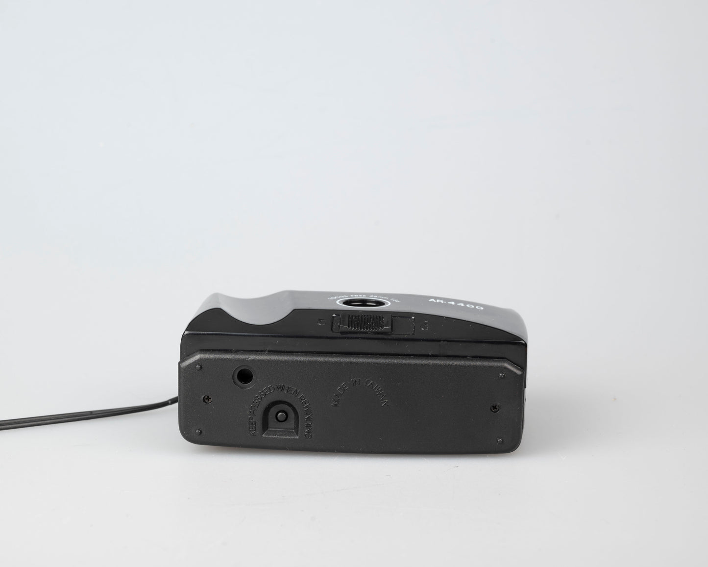 Appareil photo 35 mm sans mise au point Meikai AR-4400 avec étui
