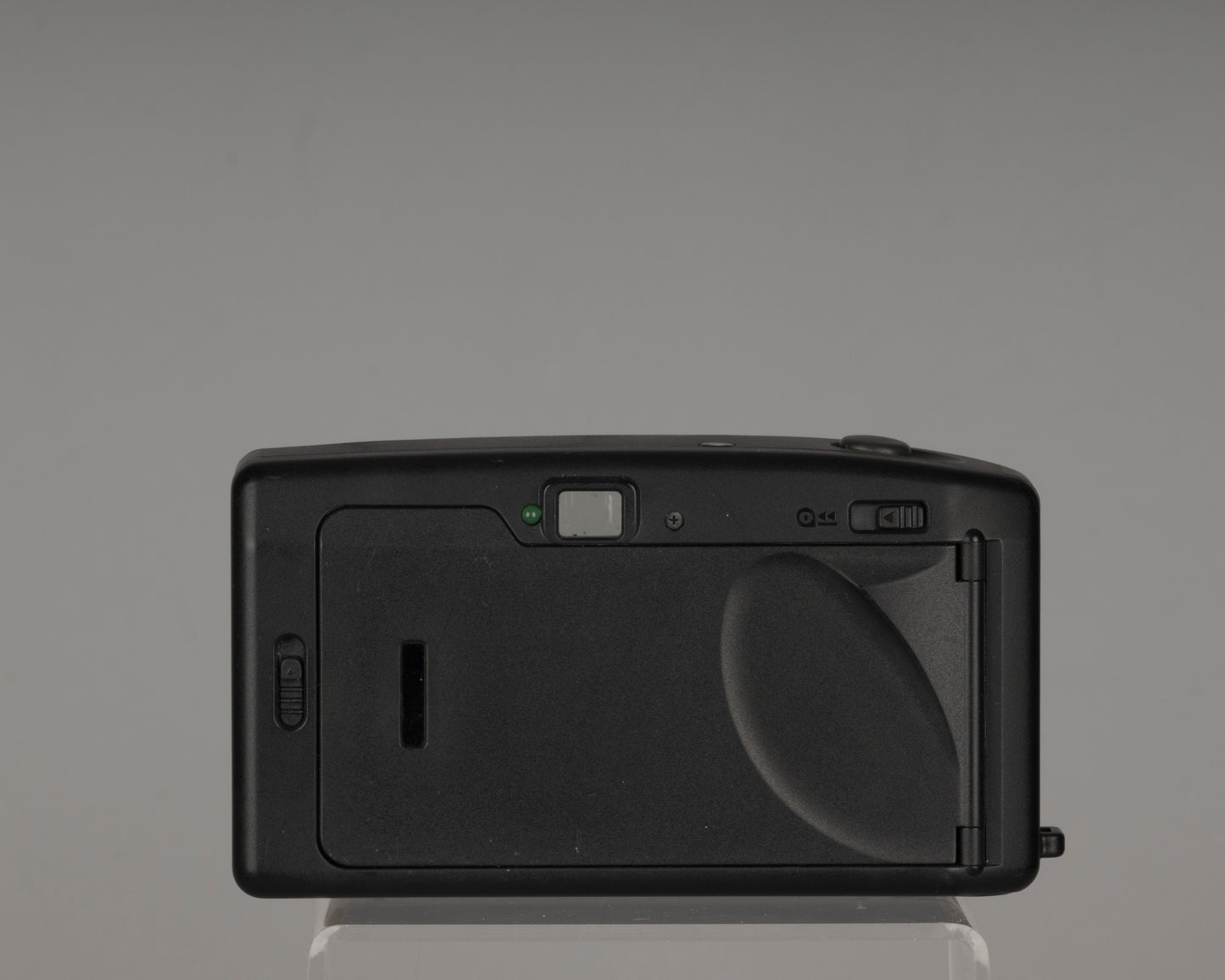Minolta F10 35mm film camera (serial 37527831)