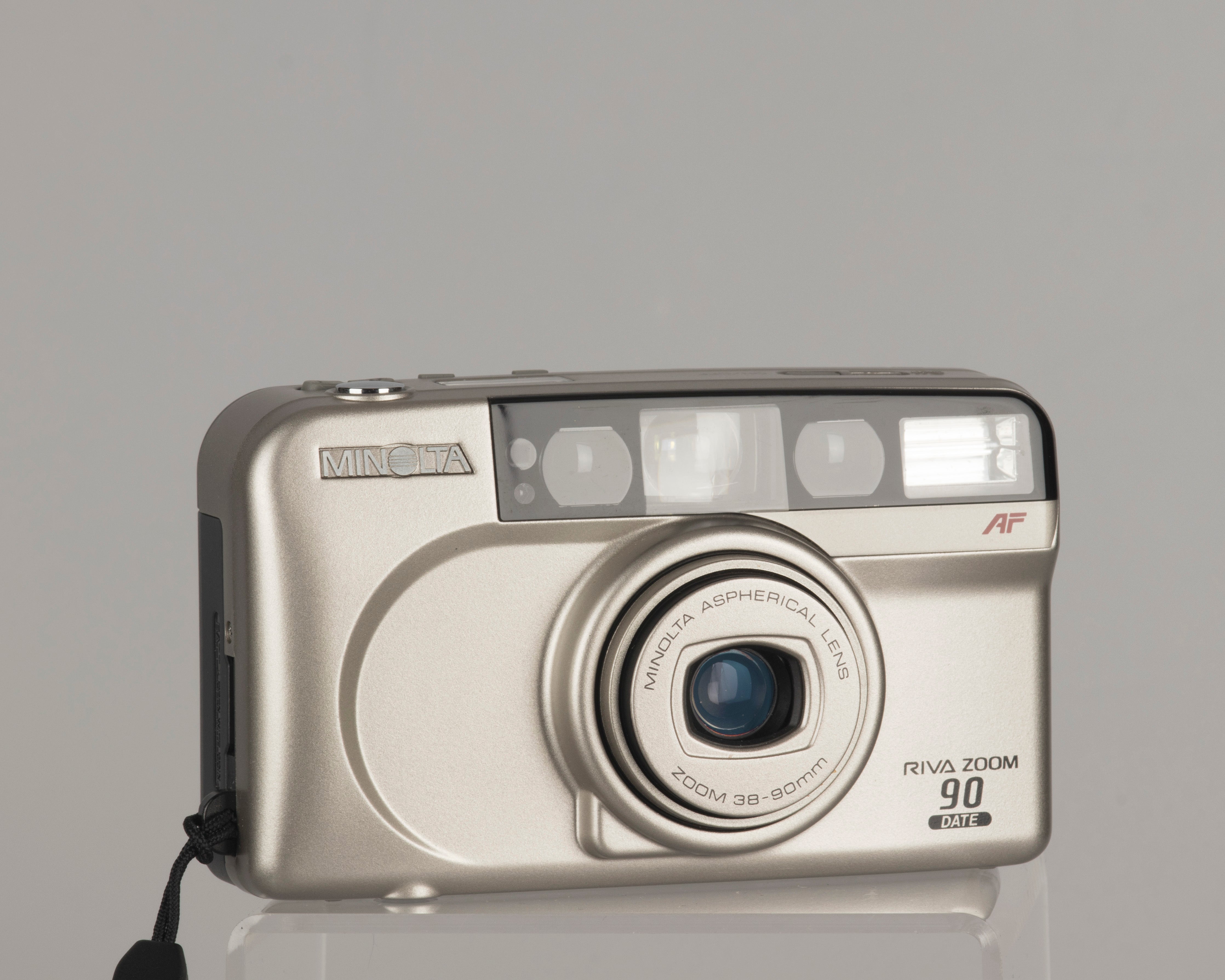 Minolta Riva Zoom 90 Date 35mm camera with original box, case and