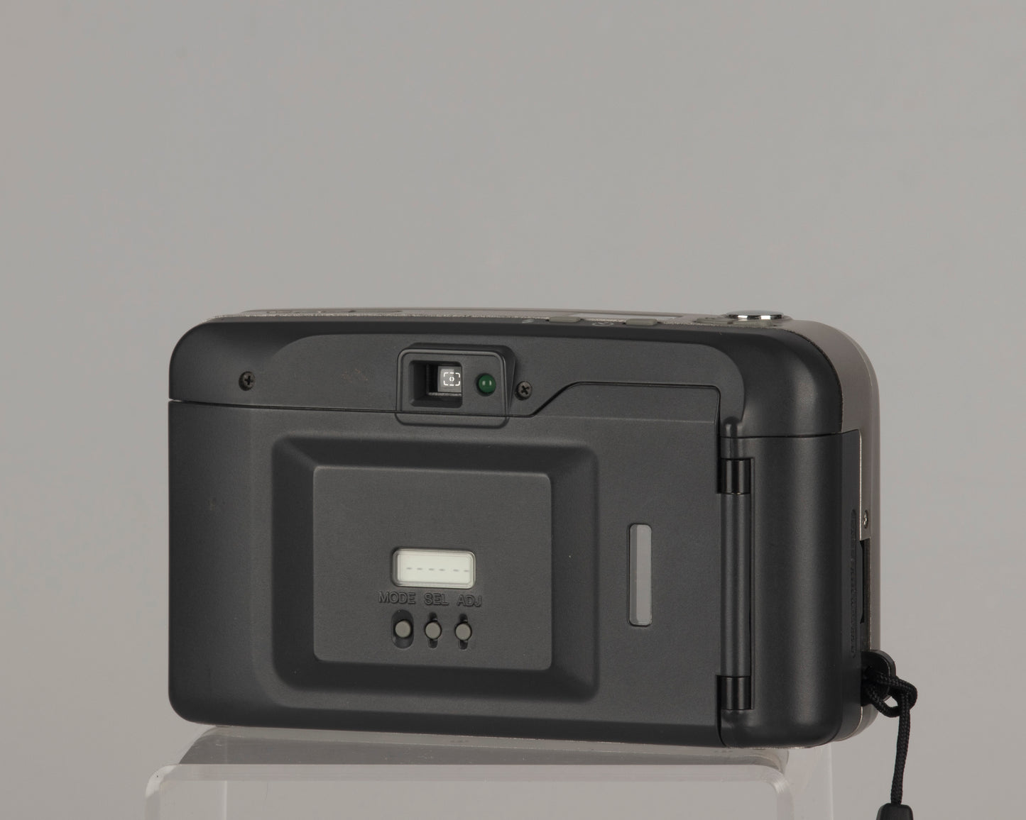 Appareil photo Minolta Riva Zoom 90 Date 35 mm avec boîte, étui et manuel d'origine