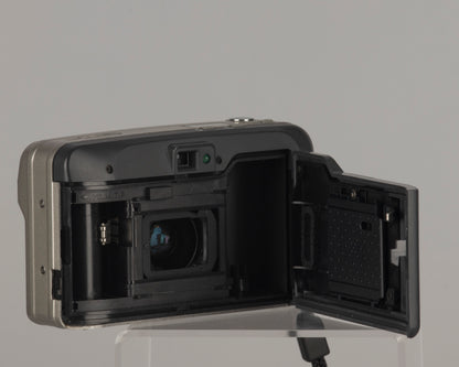 Appareil photo Minolta Riva Zoom 90 Date 35 mm avec boîte, étui et manuel d'origine