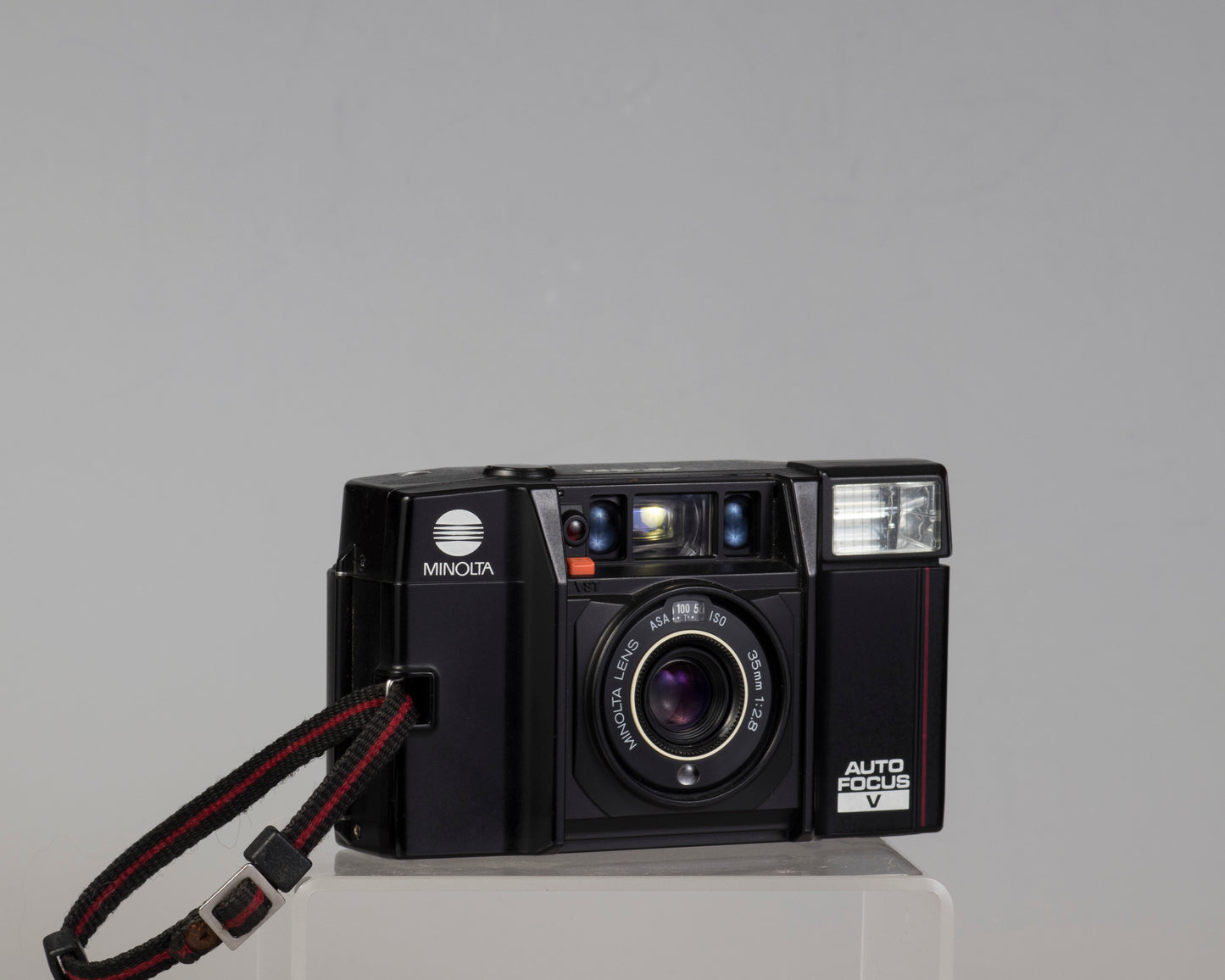 Minolta AF-S V "Talker" 35mm camera