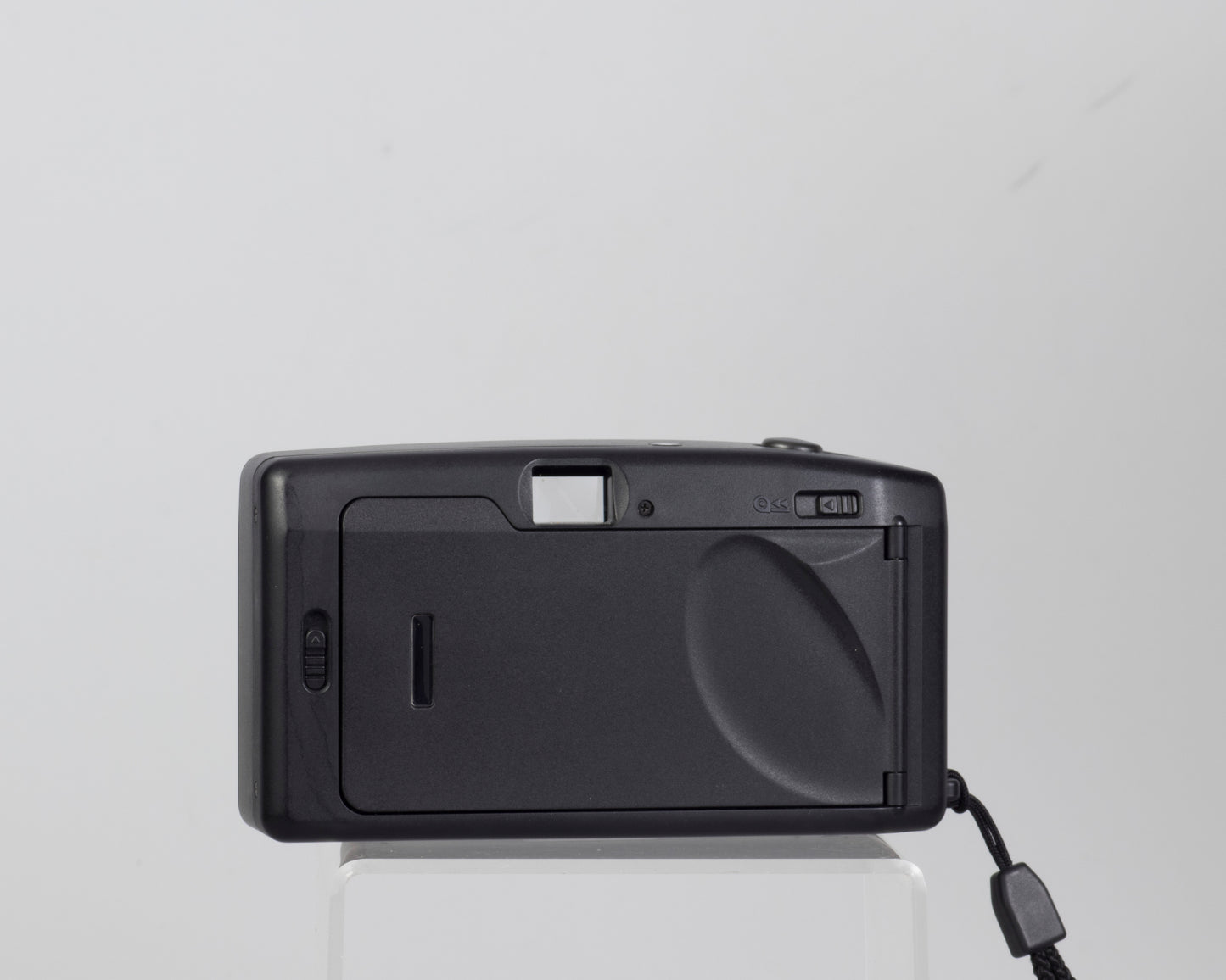 Minolta F10 35mm film camera (serial 34834132)